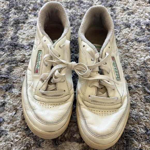 Reebok Shoes - Reebok Club C Vintage Leather Sneakers Cream Green Womens 9